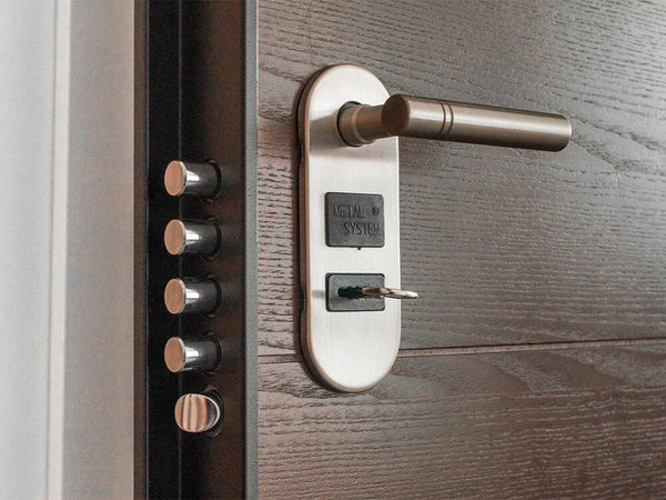 Cerraduras para puertas de madera